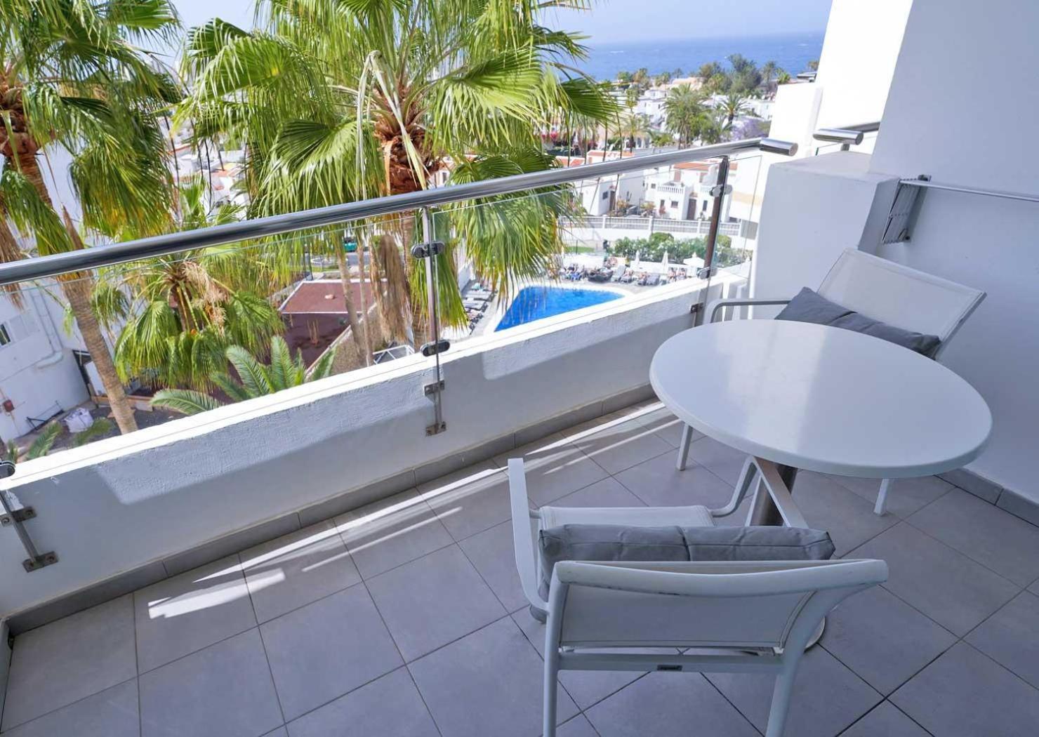 Отель Coral Ocean View - Adults Only Плая-де-лас-Америкас Экстерьер фото