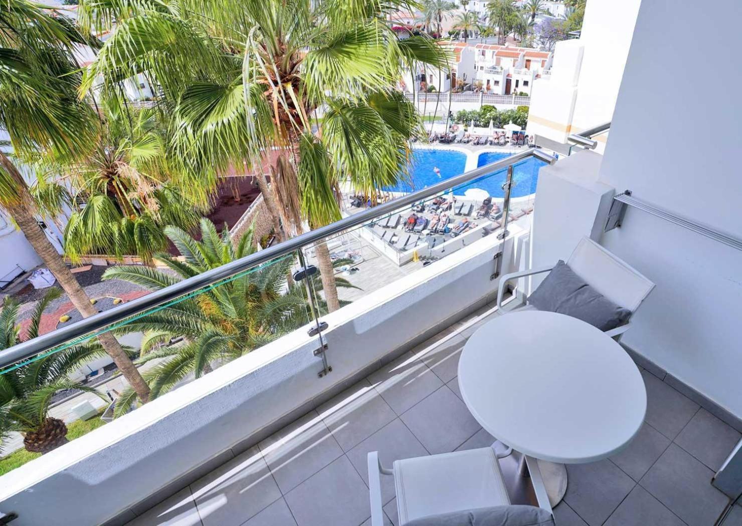Отель Coral Ocean View - Adults Only Плая-де-лас-Америкас Экстерьер фото