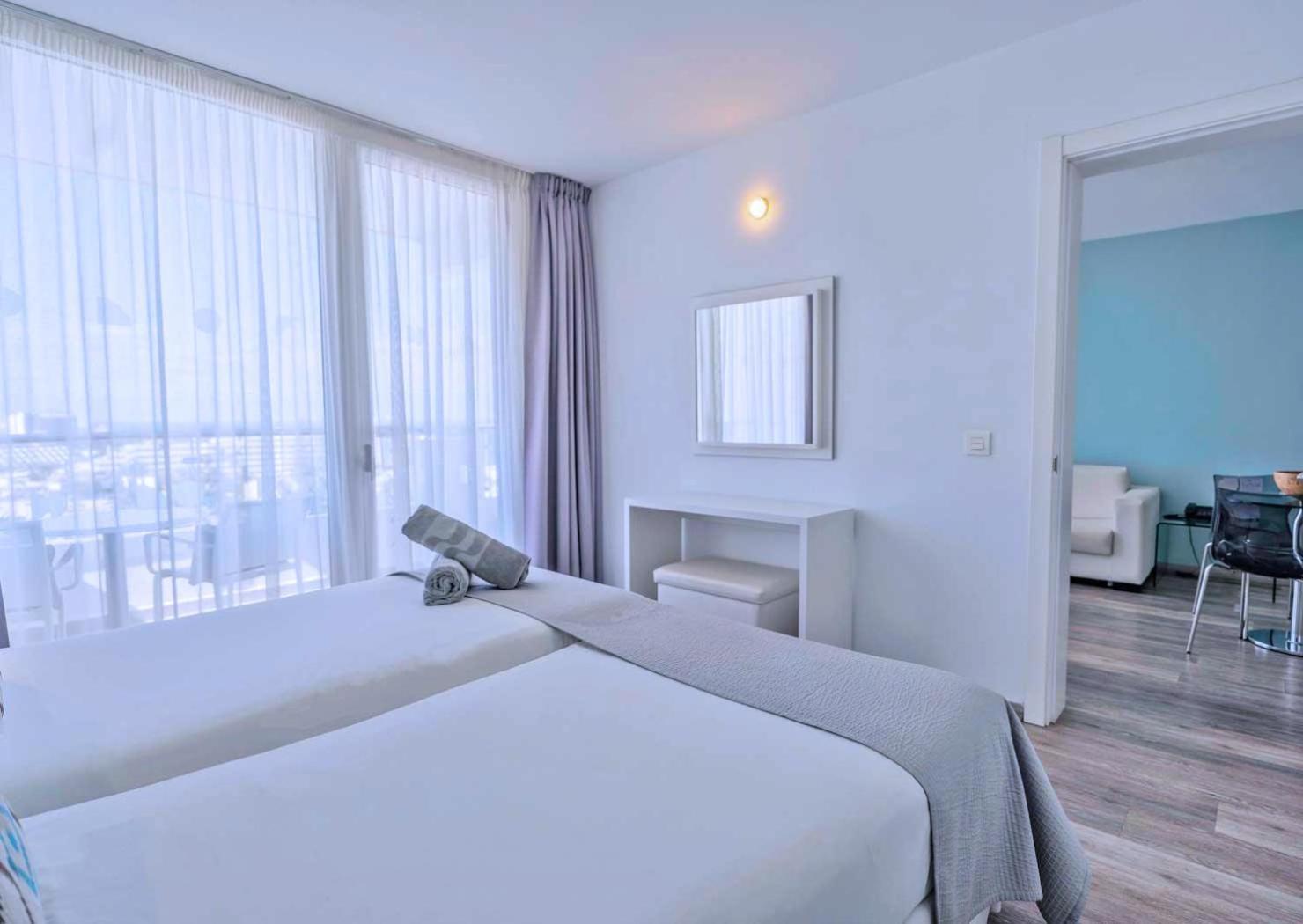 Отель Coral Ocean View - Adults Only Плая-де-лас-Америкас Экстерьер фото